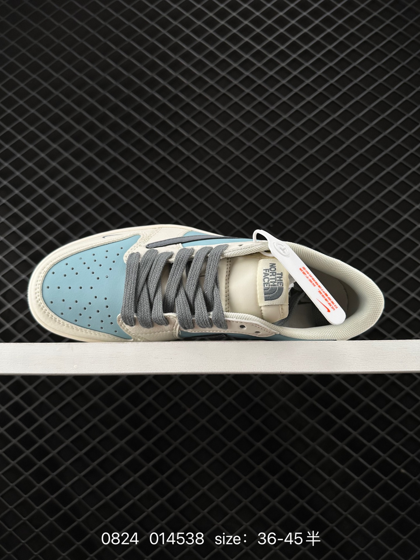 Travis Scott x Air Jordan 1 ” Reverse Mocha “